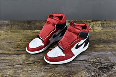 Jordan 1 Retro High OG 'Satin Red