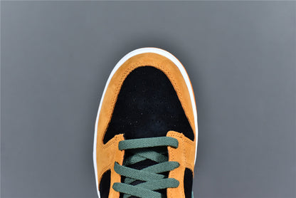 Dunk Low Ugly Duckling Pack Ceramic