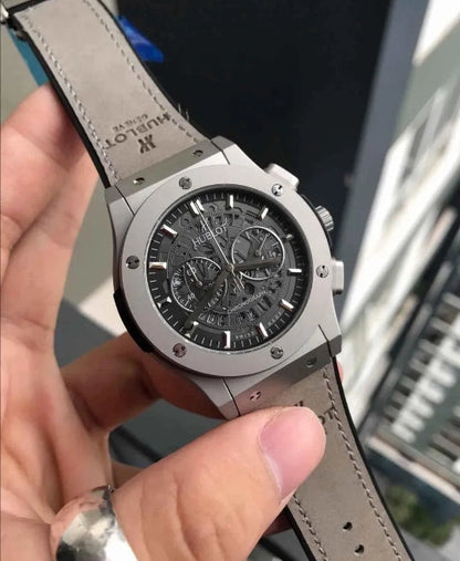 Silver - Hollow 904L Steel - Grey Rubber - Quartz - 44mm