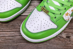 SB Dunk Low 'SUPREME' Mean Green