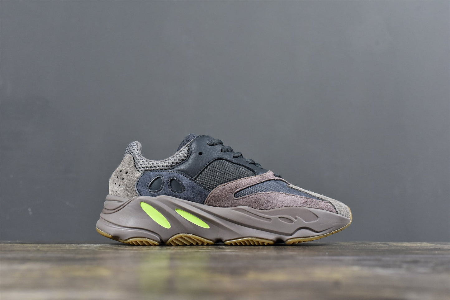 YBoost 700 Mauve