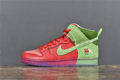 SB Dunk High Strawberry Cough