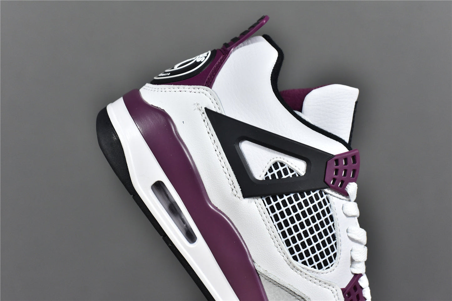 AJ 4 Paris Saint Germain