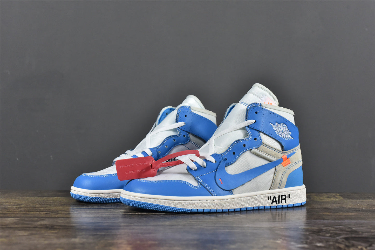 Off-White Air Jordan 1 'UNC'