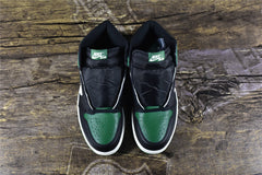 Jordan 1 Retro High OG 'Pine Green'