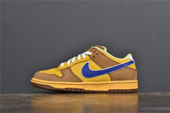 SB Dunk Low Newcastle Brown Ale