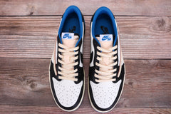 FRAGMENT DESIGN X TRAVIS SCOTT X AJ 1 RETRO LOW