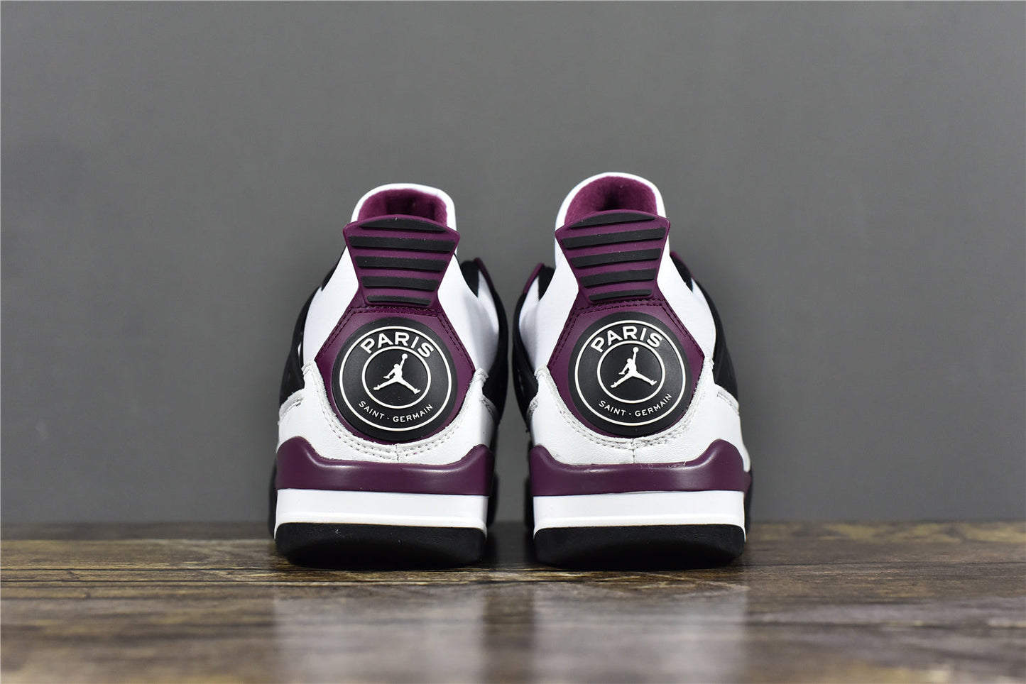 AJ 4 Paris Saint Germain