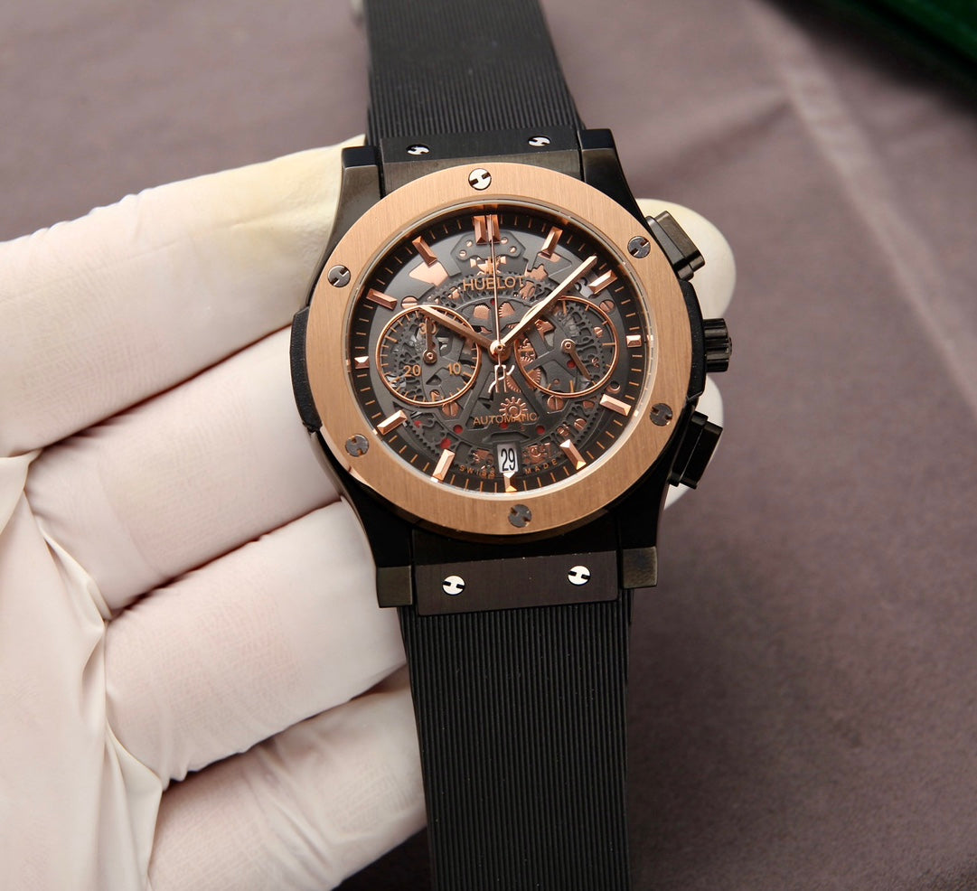 Rosegold - Hollow 904L Steel - Black Rubber - Quartz - 42mm