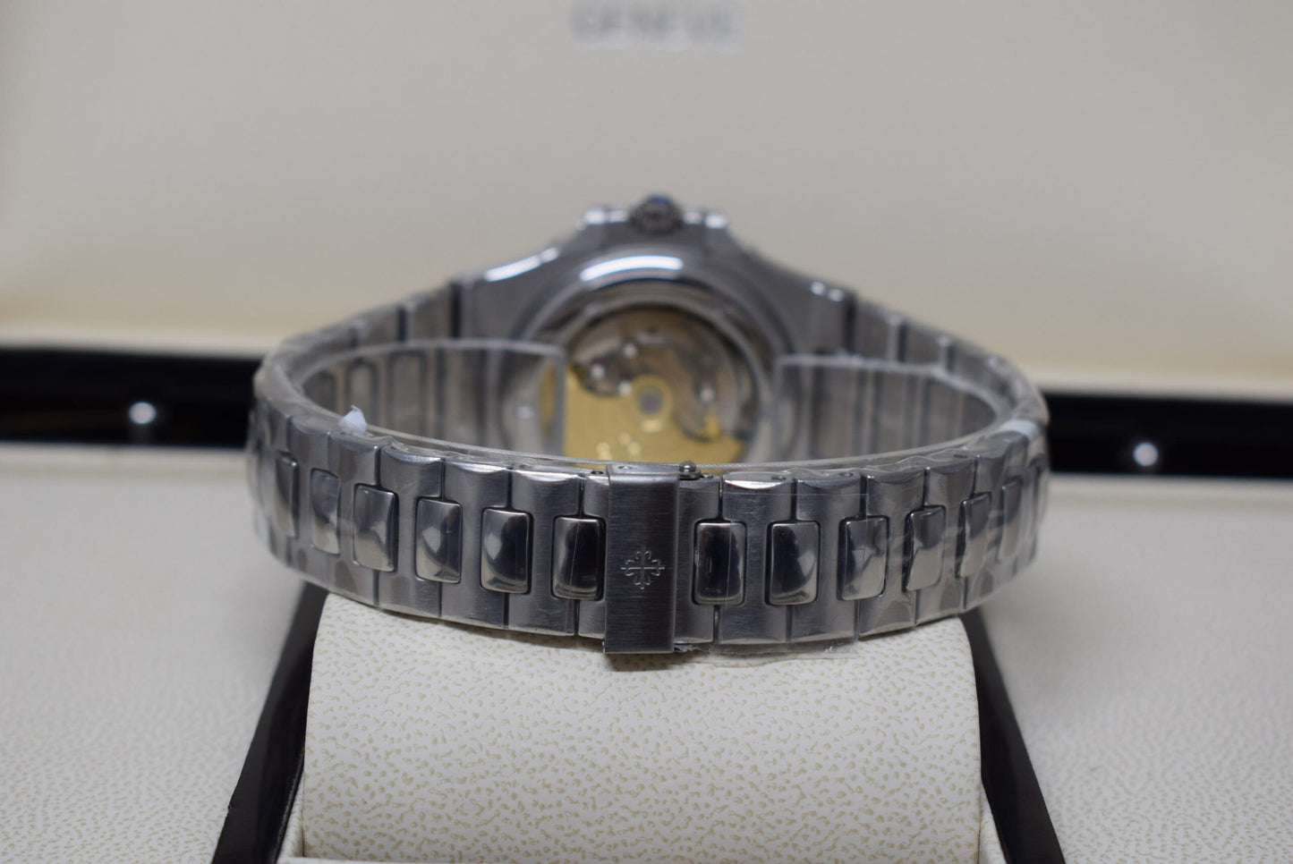 Patek Philippe nautilus 5711 white dial