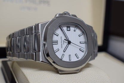 Patek Philippe nautilus 5711 white dial