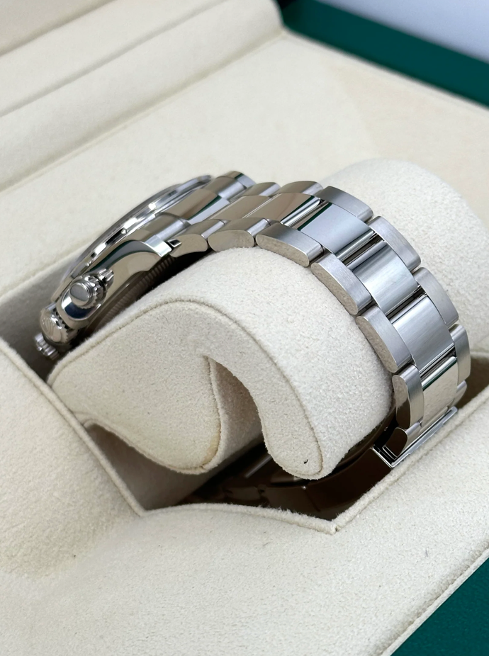 Daytona  40mm 126500 Stainless Steel Black Dial Ghost Dial