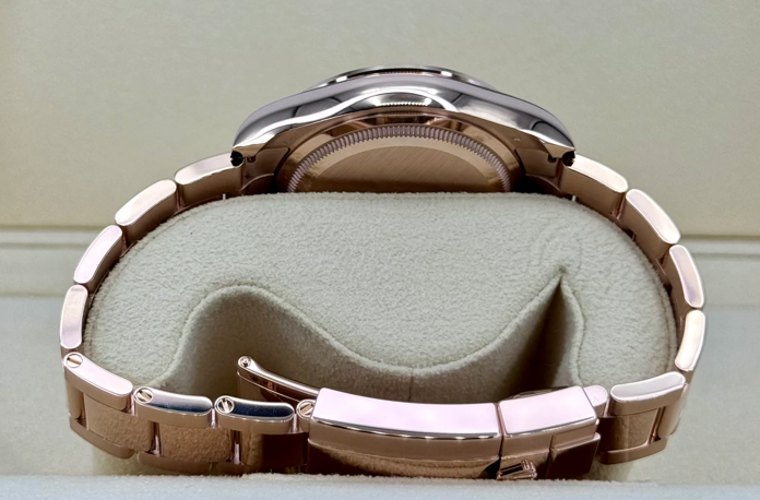 Daytona 40mm 126505 Rose Gold Black Dial