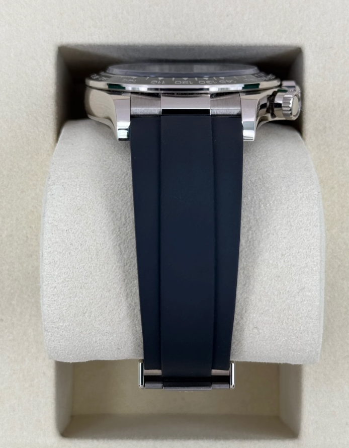 Daytona "Baby Le Mans" 40mm 126519LN Black Dial