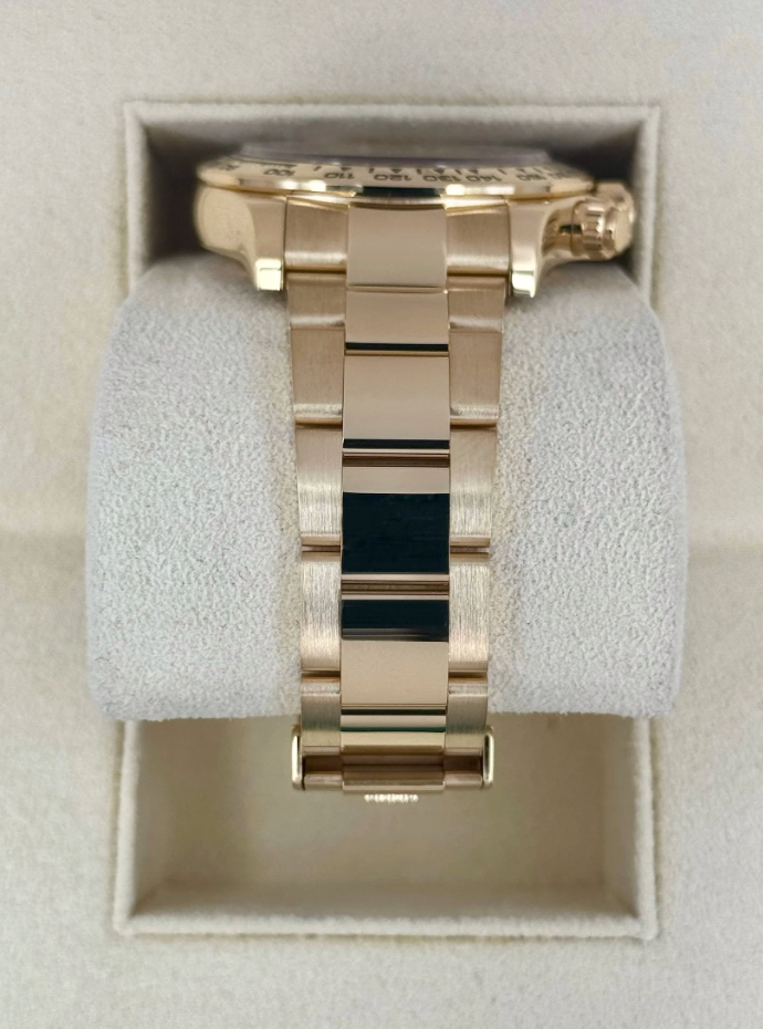 Daytona 40mm 126508 Gold Pikachu Dial