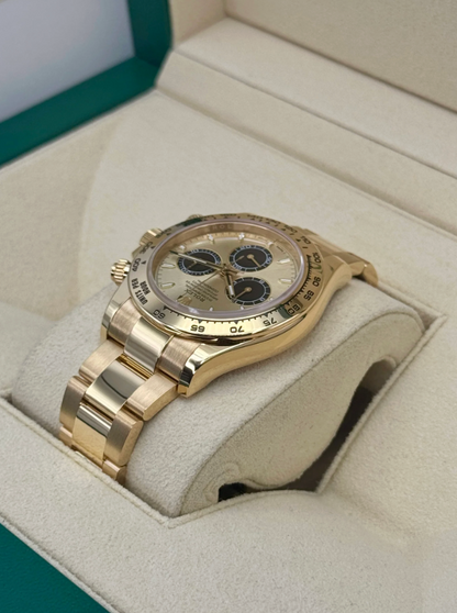 Daytona 40mm 126508 Gold Pikachu Dial