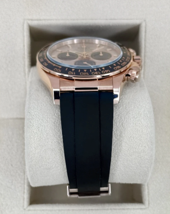 Daytona  40mm 126515LN Rose Gold Oysterflex Sundust Dial