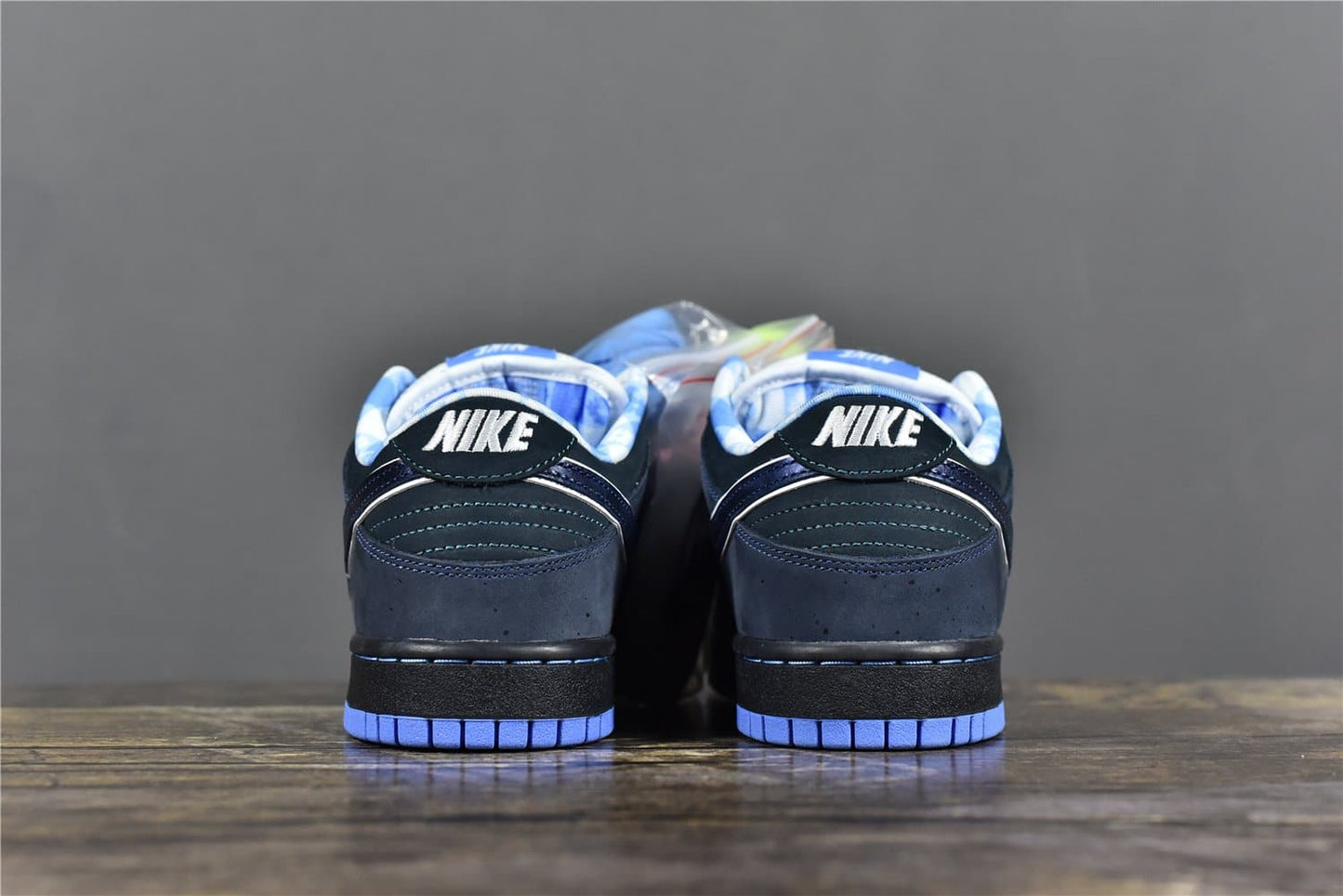 Dunk Low Premium SB 'Blue Lobster'