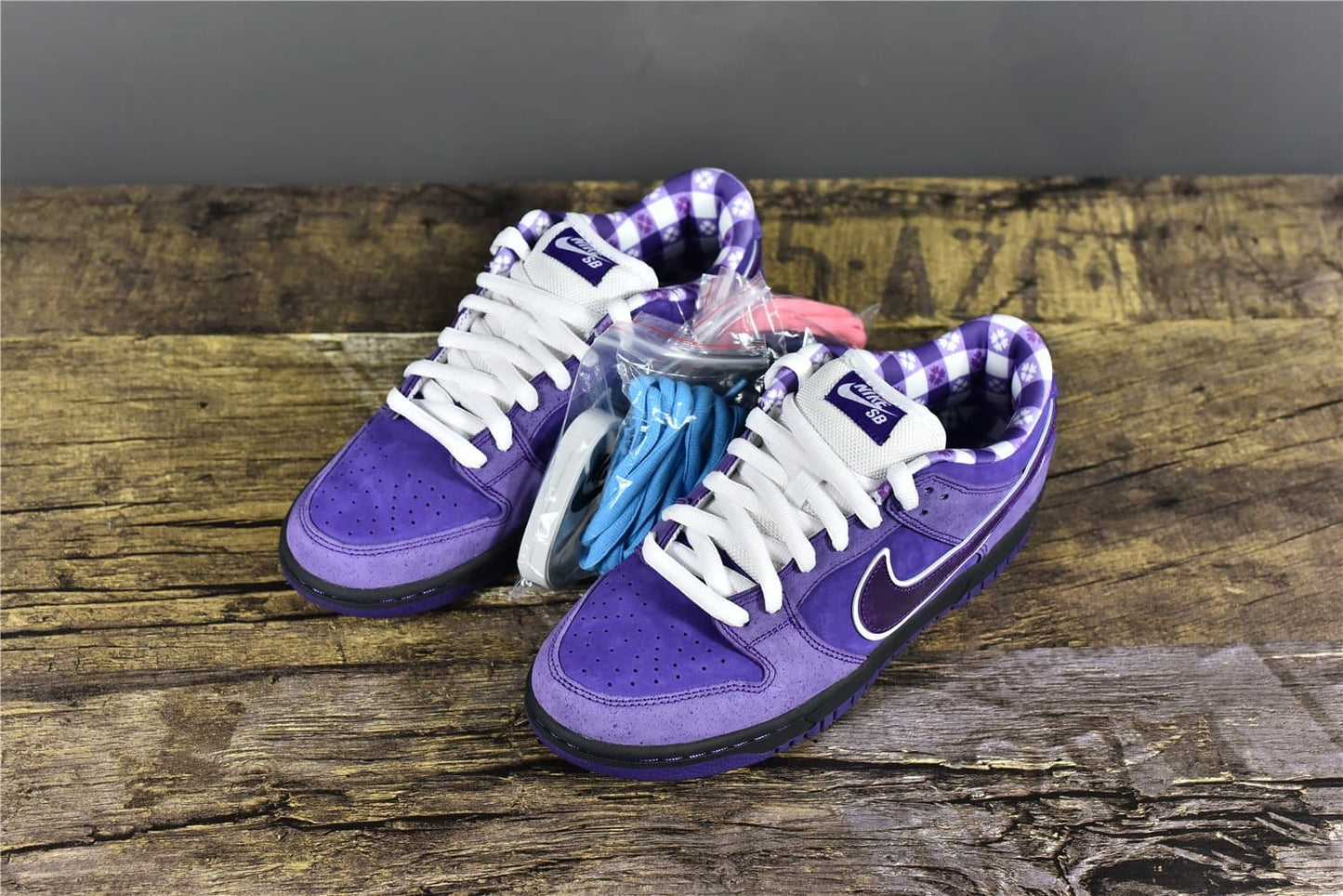 Dunk Low SB 'Purple Lobster'