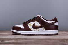 Supreme SB Dunk Low Barkroot Brown