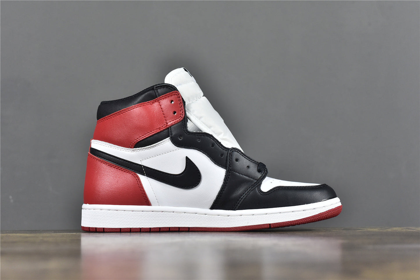AJ 1 High Black Toe (2016)