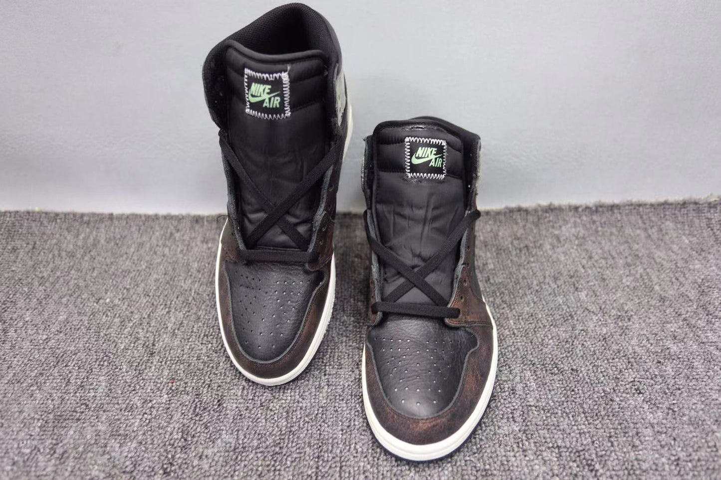 AJ 1 RETRO HIGH "PATINA"