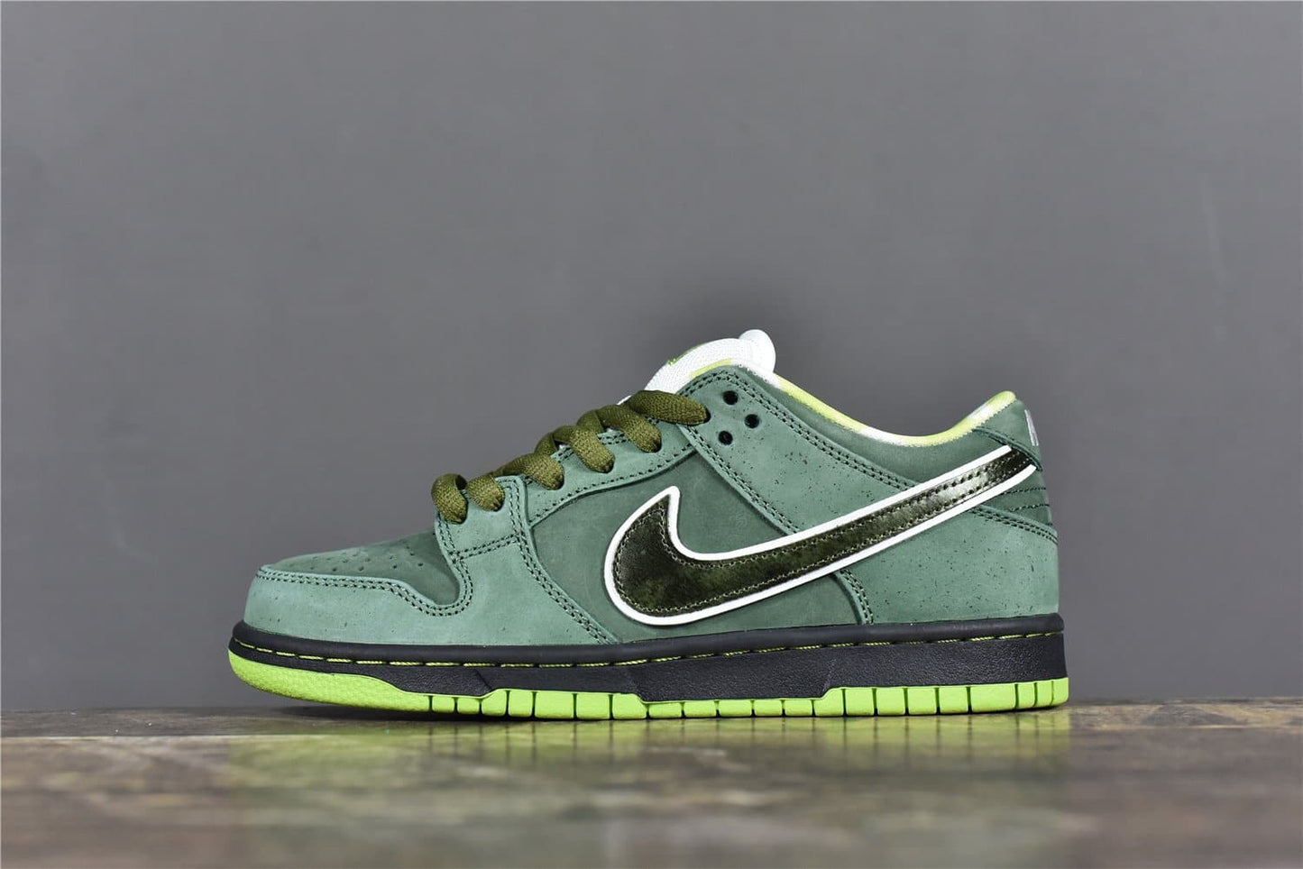 Dunk Low SB 'Green Lobster'