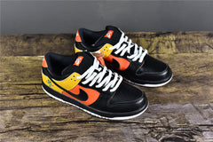 SB Dunk Low Roswell Raygun