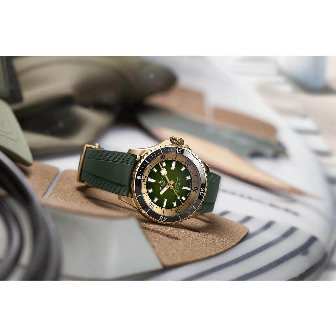 Rosegold Ceramic- Green White - Black Rubber - Automatic - 42mm