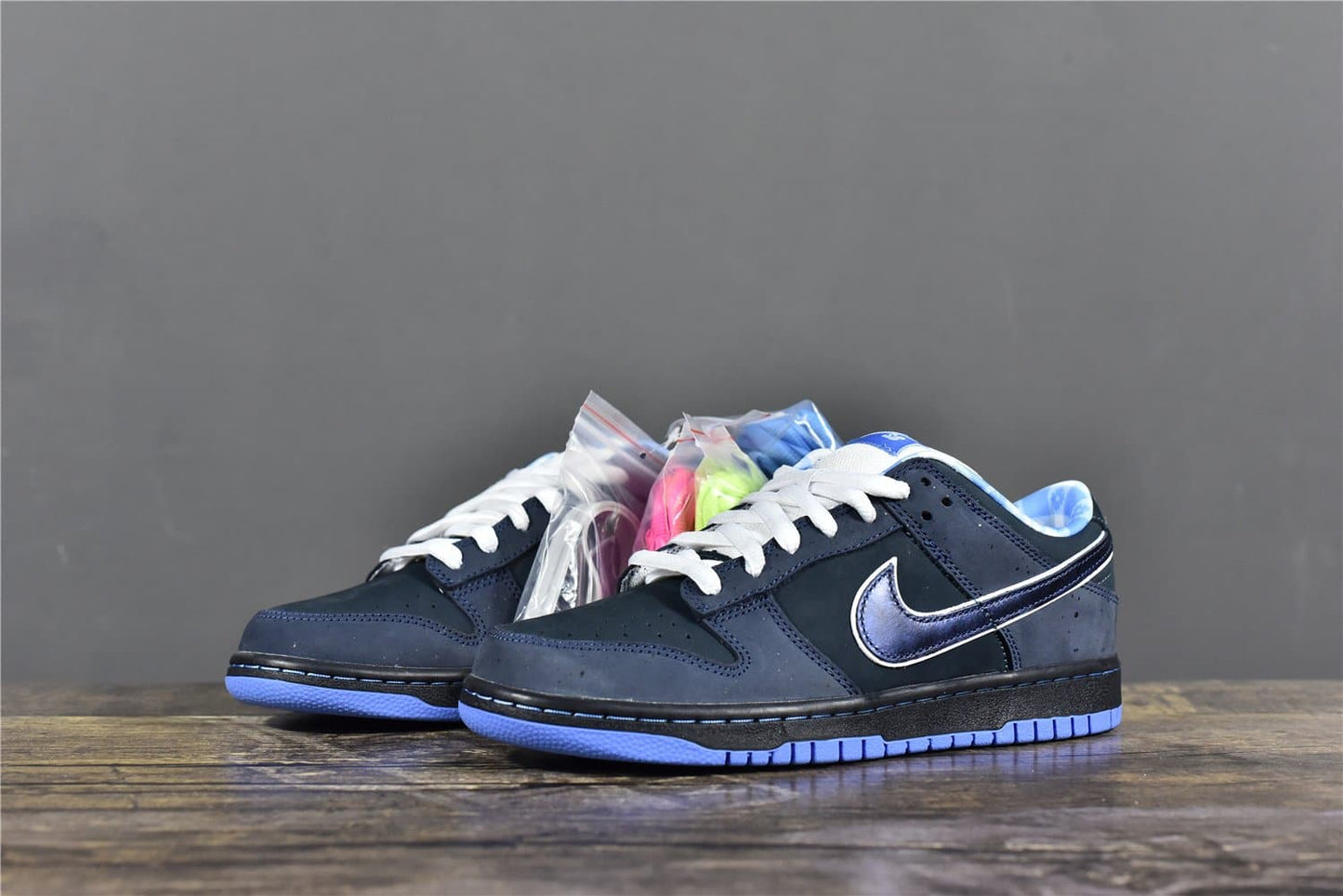 Dunk Low Premium SB 'Blue Lobster'