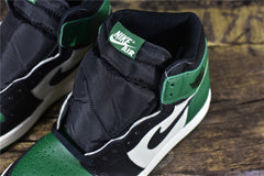 Jordan 1 Retro High OG 'Pine Green'