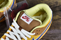 SB Dunk Low Newcastle Brown Ale