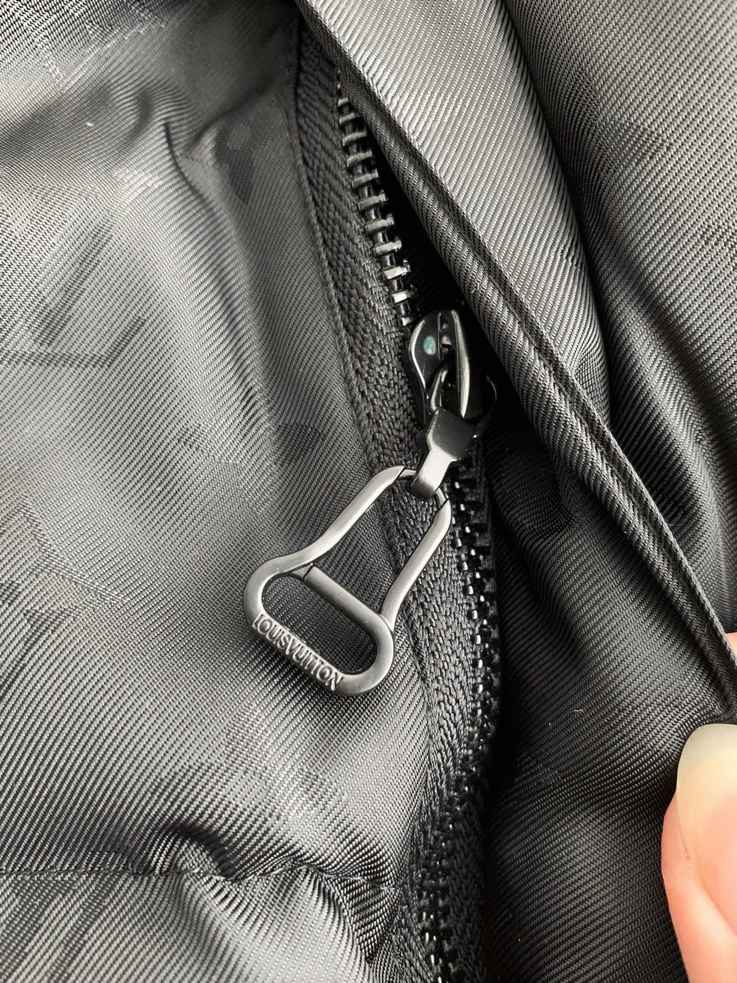 LOUIS VUITTON LOGO Down Jacket