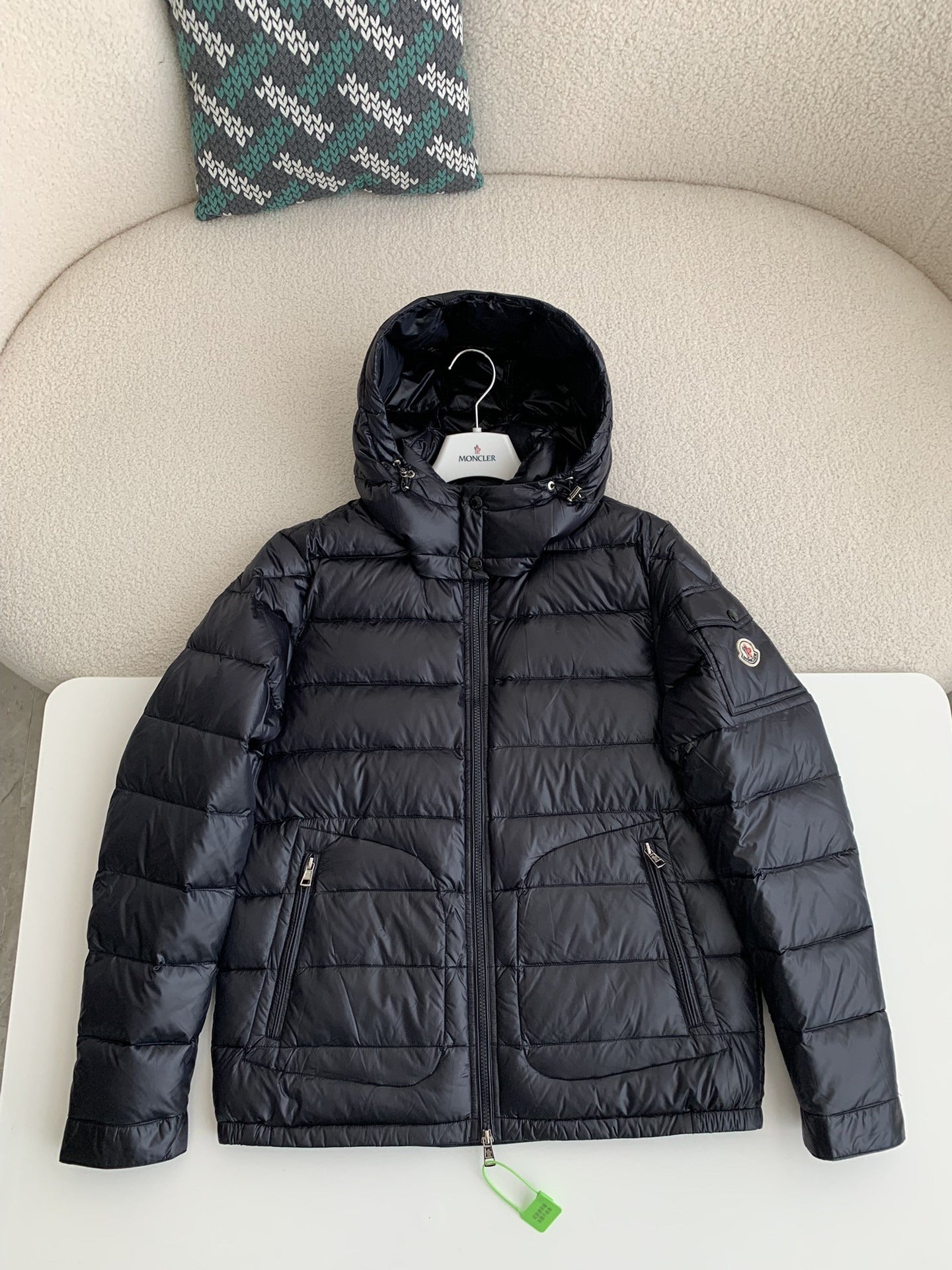 Moncler Montbeliard down jacket