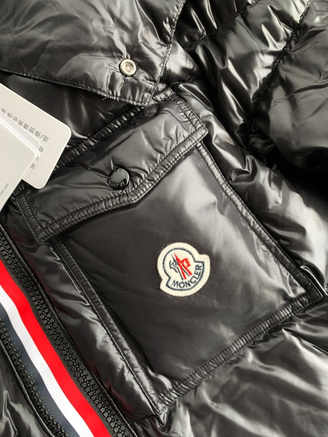 MONCLER MONTBELIARD DOWN JACKET