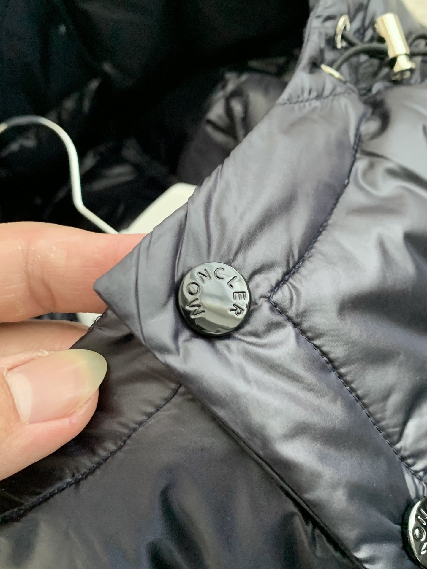 Moncler Montbeliard down jacket