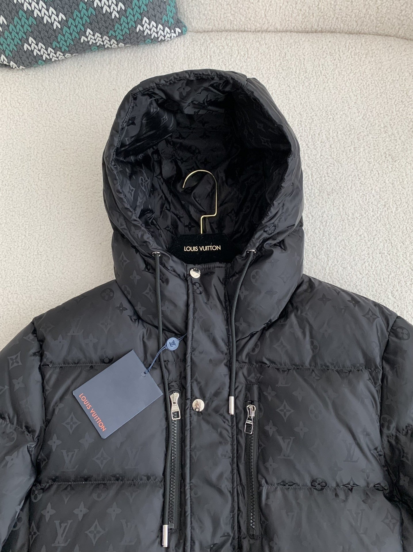 LOUIS VUITTON LOGO Down Jacket
