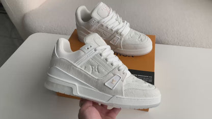 LV TRAINER 1A8FN8 Sneakers