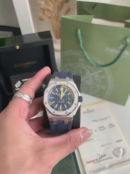 Audemars Piguet Royal Oak Offshore series mechanical  V 8 version, Color series